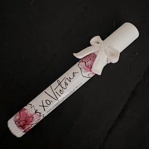 XO, Victoria Rollerball